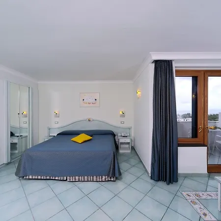 Bellevue Benessere & Relax Искья