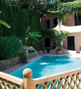 Отель Bellevue Benessere & Relax 4*