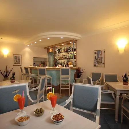 فندق Bellevue Benessere & Relax 4*