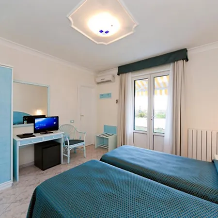 Bellevue Benessere & Relax 4* Ísquia