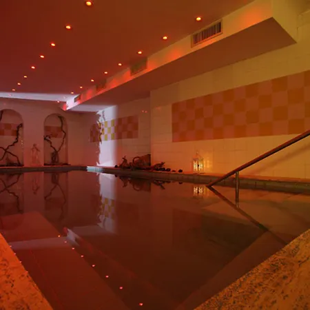 Bellevue Benessere & Relax 4* איסקיה