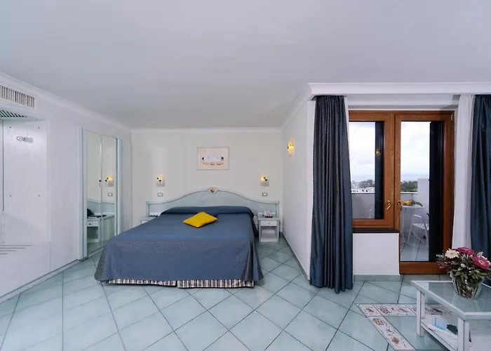 Bellevue Benessere & Relax Искья