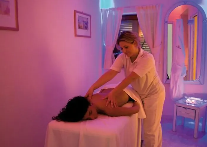 Bellevue Benessere & Relax Отель 4*