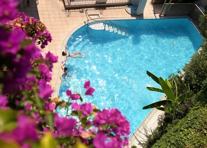 Bellevue Benessere & Relax Отель 4*